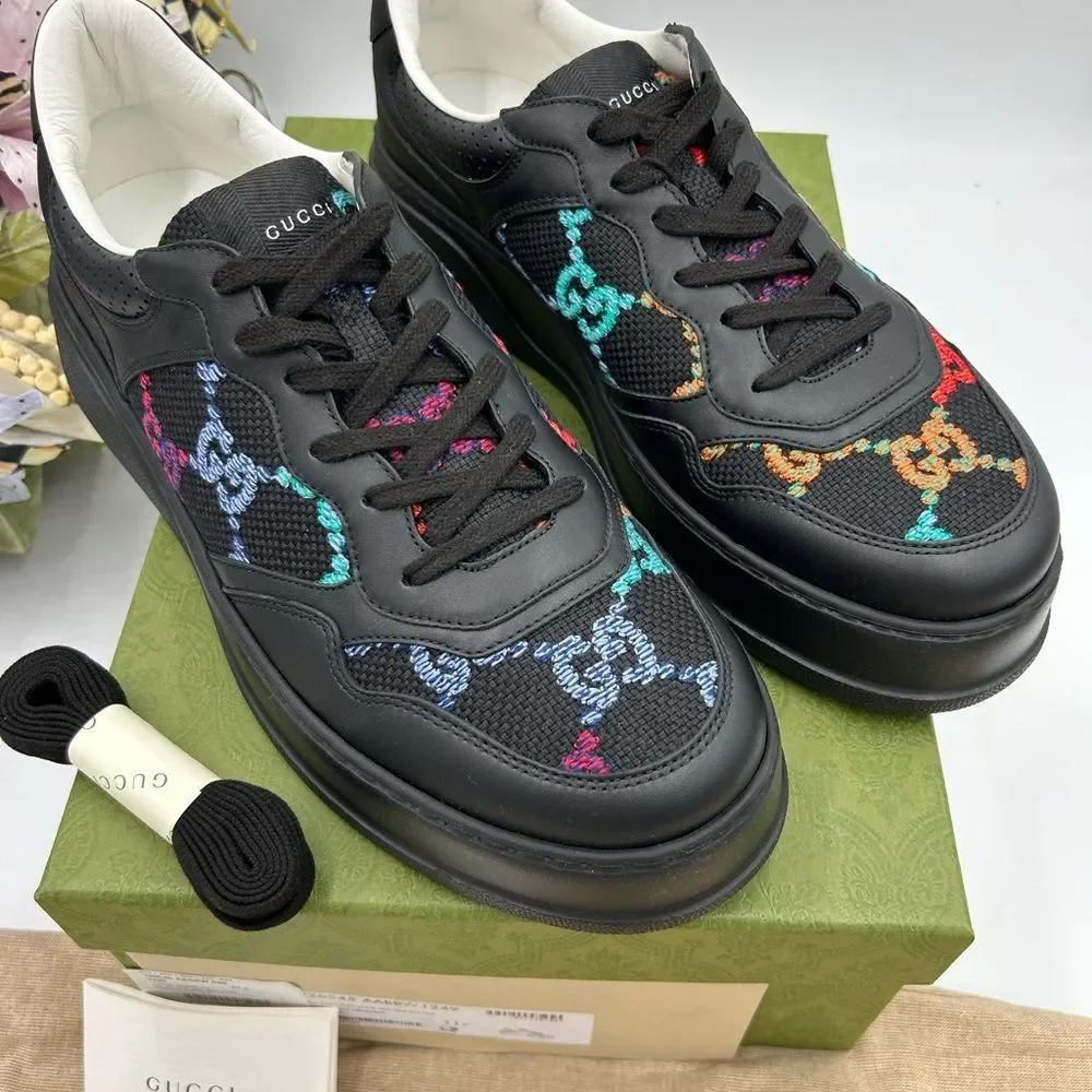 Men’s Gucci, GG embroidered sneakers size 11.5 made in Italy - Picture 2 of 10